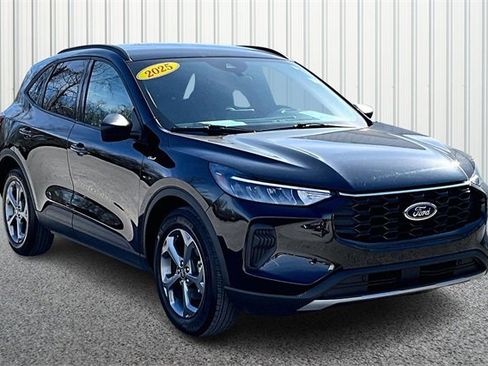 Used 2025 Ford Escape ST-Line image 1