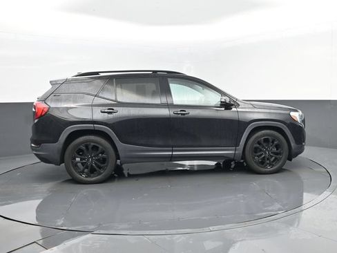 Used 2020 GMC Terrain SLT w/ Preferred Package AWD/4WD image 4