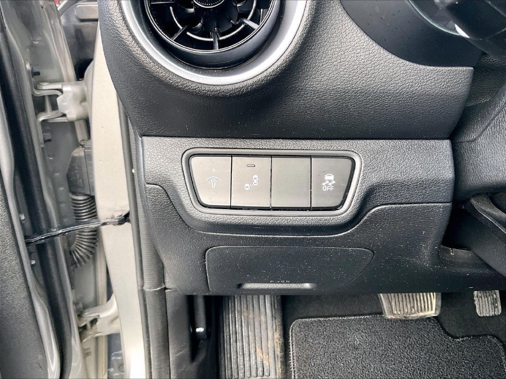 Certified 2023 Kia Forte LXS w/ LXS Technology Package FWD image 25