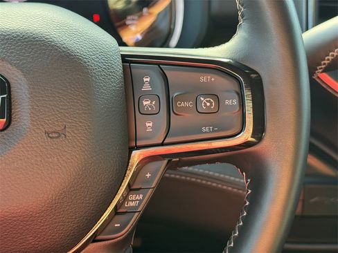 New 2024 RAM 2500 Limited image 23