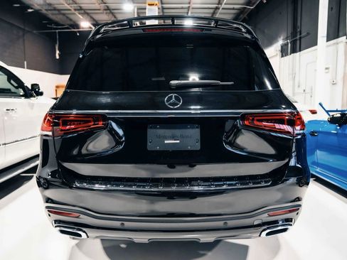 Used 2022 Mercedes-Benz GLS 450 4MATIC image 5