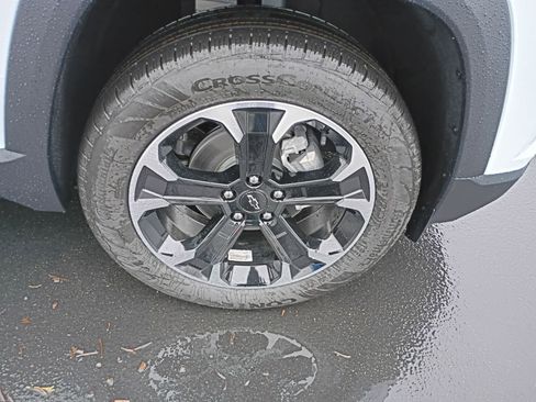 New 2026 Chevrolet Equinox LT w/ Convenience Package II image 17