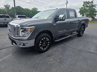 Used 2019 Nissan Titan SL w/ Off-Road Package AWD/4WD video 1
