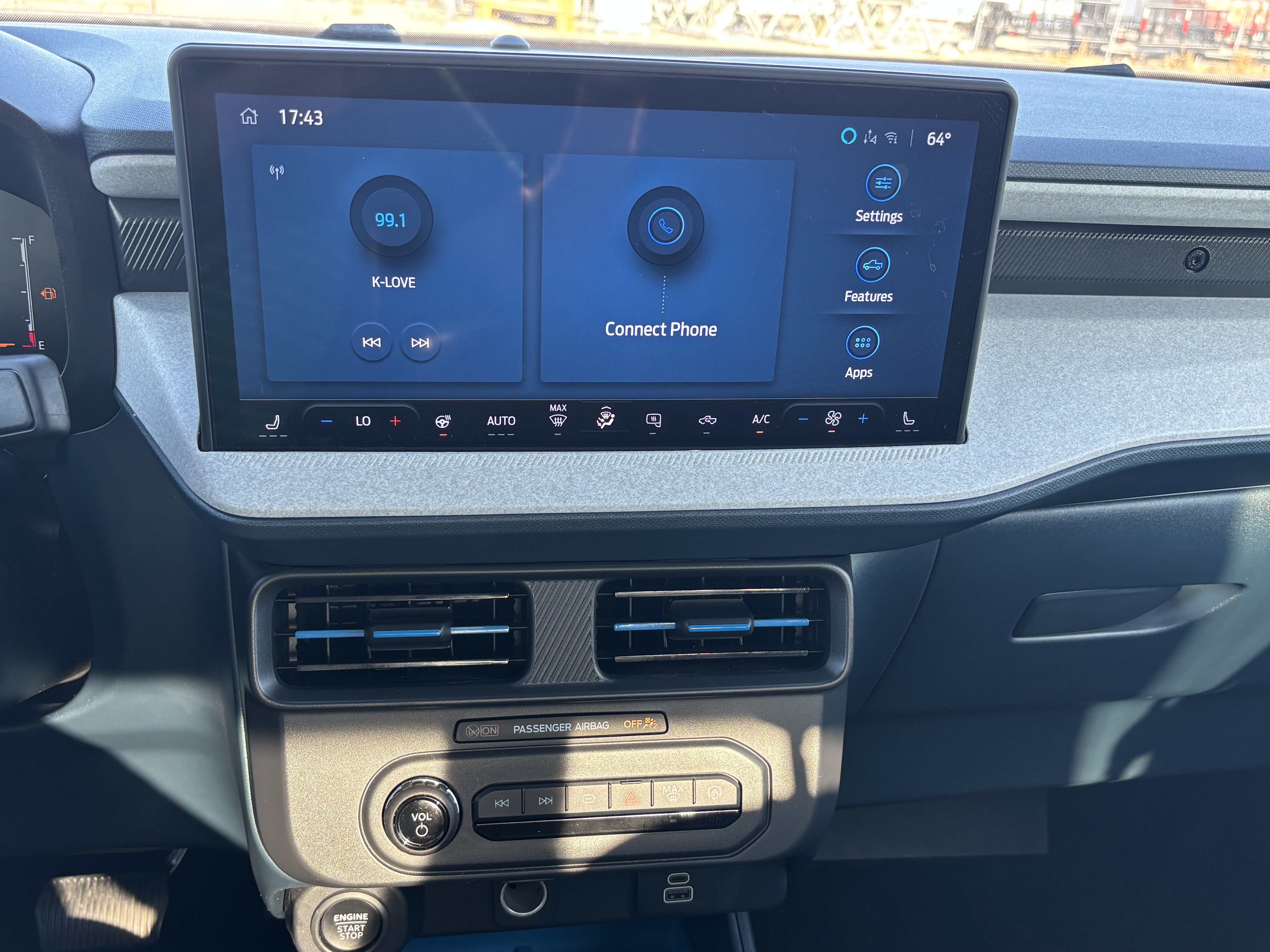 Used 2025 Ford Maverick XLT w/ XLT Luxury Package AWD/4WD image 11