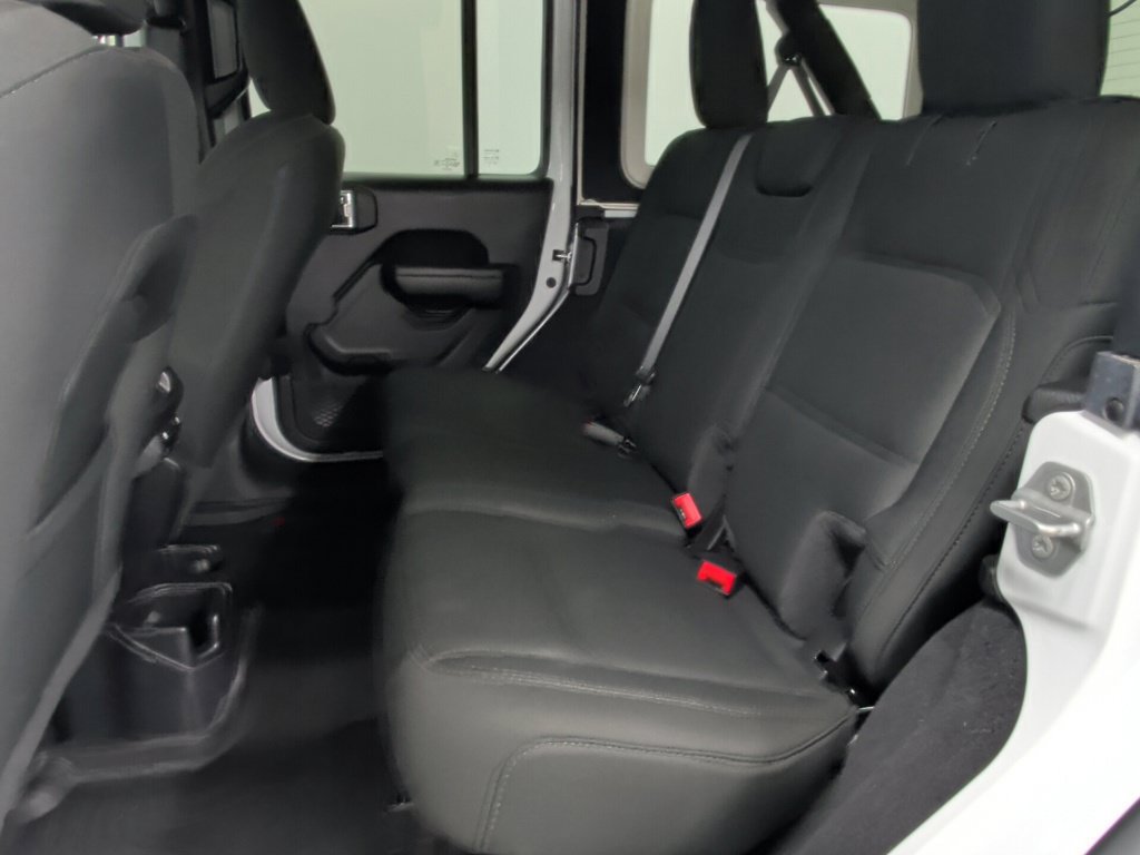 Used 2021 Jeep Wrangler Unlimited Sport AWD/4WD image 25