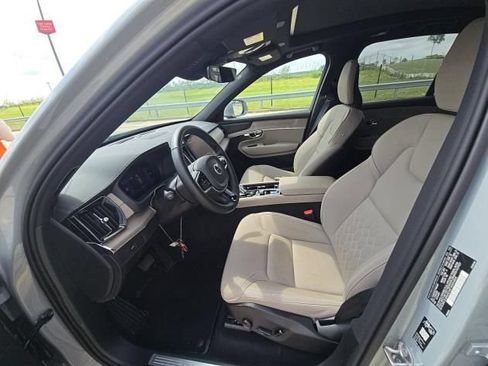 Used 2026 Volvo XC90 B6 Plus AWD/4WD image 6