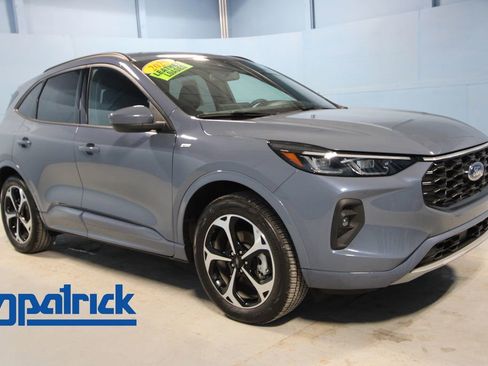 Used 2025 Ford Escape ST-Line Elite image 1