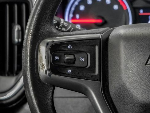 Used 2022 Chevrolet Silverado 2500 LT AWD/4WD image 17