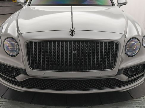 Certified 2023 Bentley Flying Spur W12 image 29