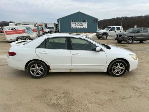 Used 2004 Honda Accord EX image 5