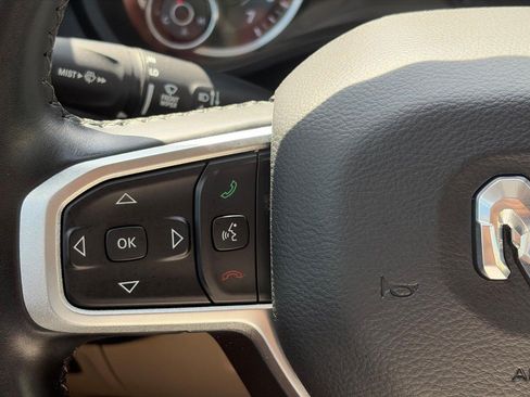 Used 2019 RAM 1500 Big Horn AWD/4WD image 22