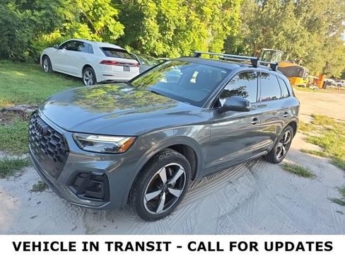 Used 2023 Audi Q5 2.0T Premium Plus w/ Premium Plus Package AWD/4WD image 1