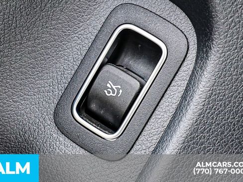 Used 2025 Mercedes-Benz CLA 250 w/ AMG Night Package image 44