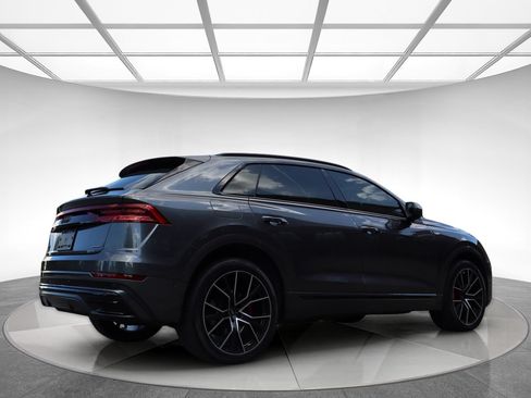 Used 2023 Audi Q8 Premium Plus w/ Premium Plus Package AWD/4WD image 6