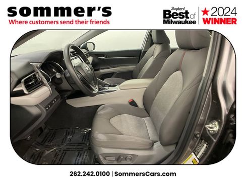Used 2019 Toyota Camry LE image 9