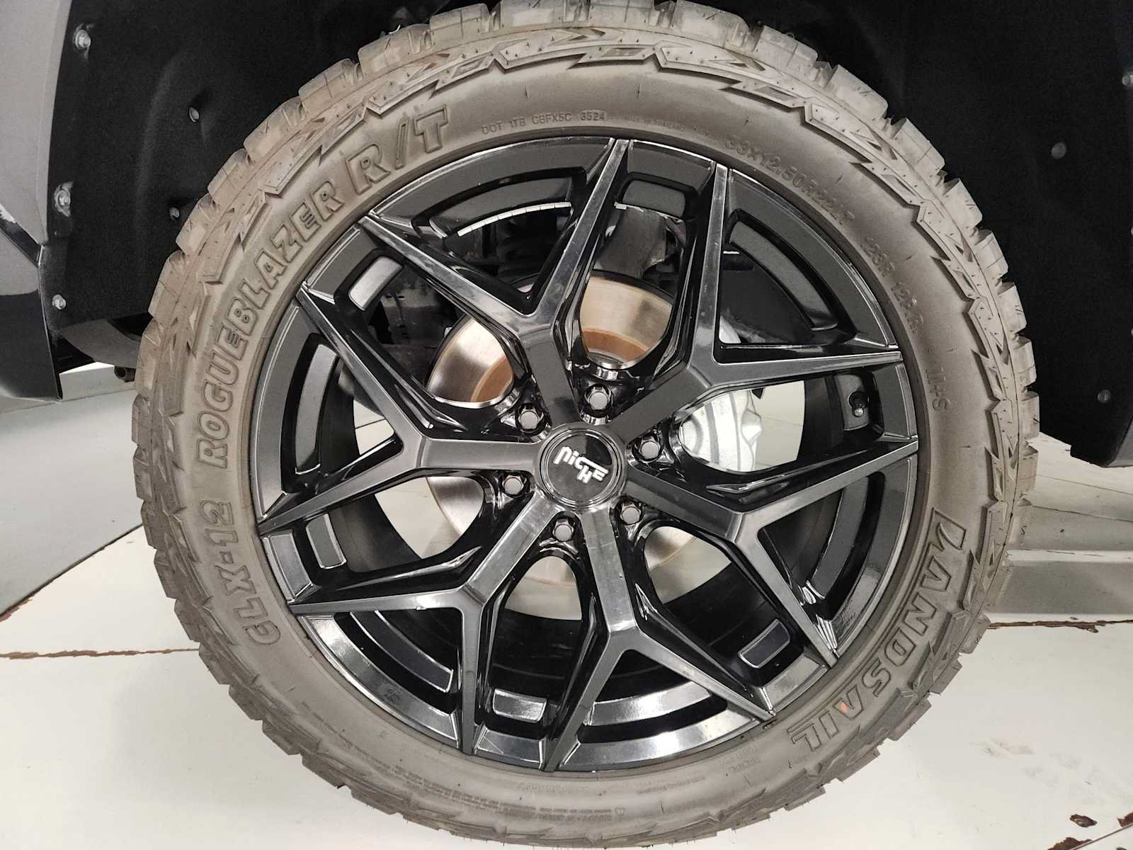 Used 2022 Toyota Tundra SR5 RWD image 8