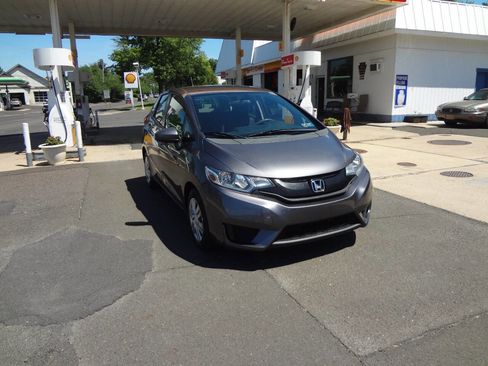 Used 2017 Honda Fit LX image 6