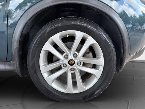 Used 2014 Nissan Juke SL FWD image 23