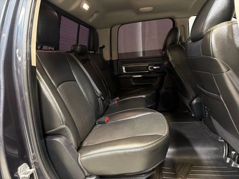 Used 2015 RAM 3500 Laramie w/ Convenience Group AWD/4WD image 44