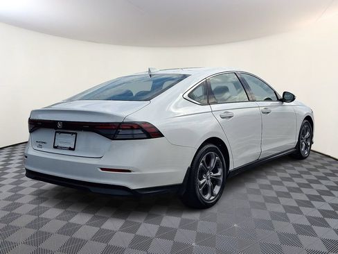 Used 2024 Honda Accord EX image 9
