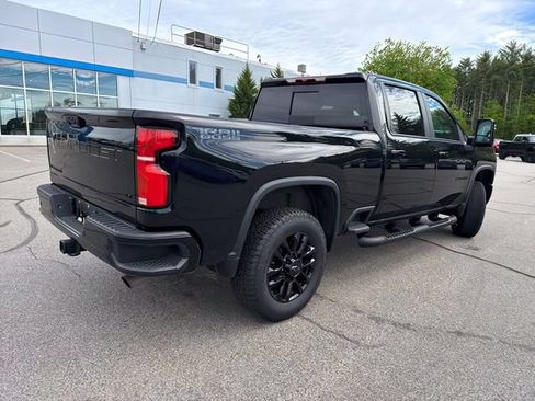 Used 2025 Chevrolet Silverado 2500 LT w/ Trail Boss Package AWD/4WD image 37