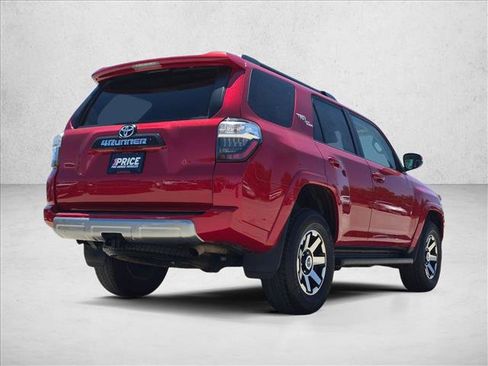 Used 2023 Toyota 4Runner TRD Off-Road Premium AWD/4WD image 5
