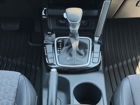 New 2026 Kia Seltos S FWD image 16
