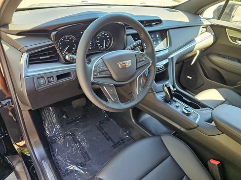New 2026 Cadillac XT5 Luxury AWD/4WD image 19