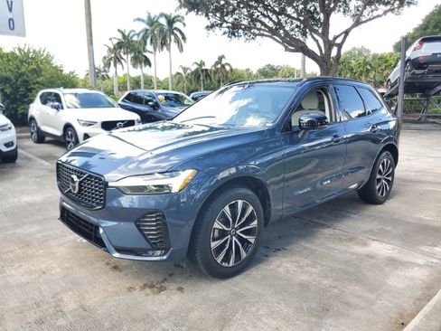 Certified 2024 Volvo XC60 B5 Plus AWD/4WD image 3