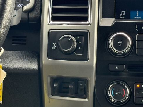 Used 2018 Ford F250 Lariat w/ Lariat Value Package image 26