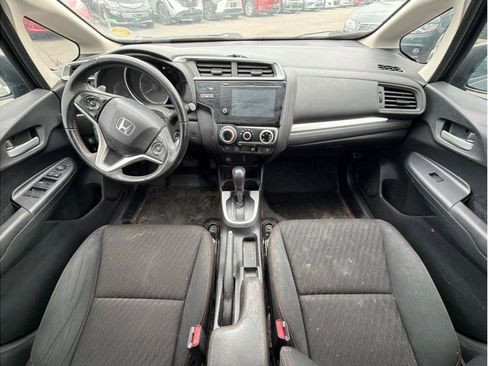 Used 2018 Honda Fit Sport image 5