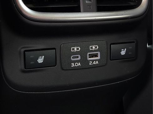 Certified 2025 Subaru Outback Touring AWD/4WD image 21