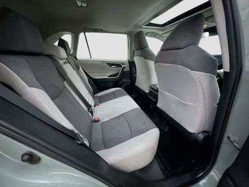 Used 2019 Toyota RAV4 XLE w/ Convenience Package AWD/4WD image 33
