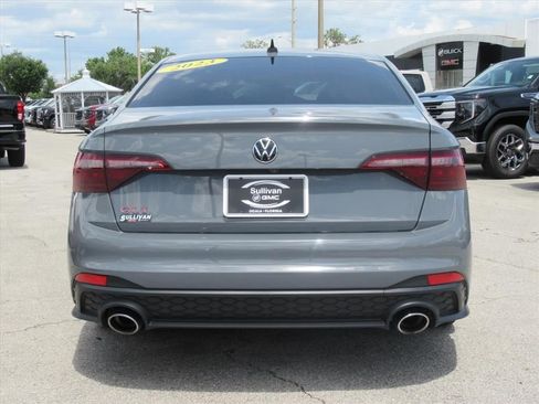 Used 2023 Volkswagen Jetta GLI Autobahn FWD image 6