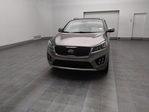Used 2016 Kia Sorento SX image 15