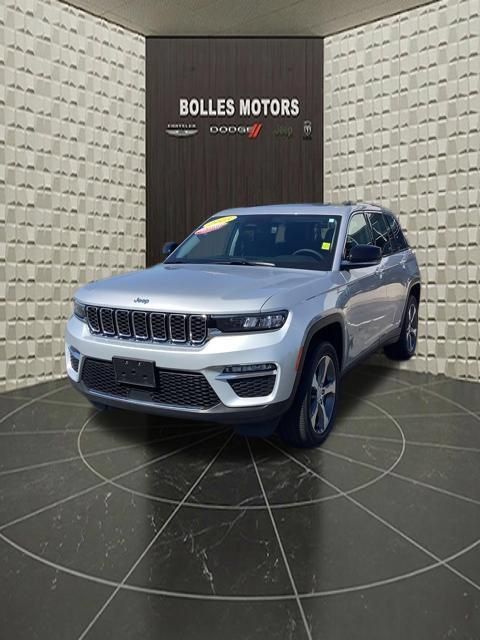 Certified 2023 Jeep Grand Cherokee 4WD 4xe image 15