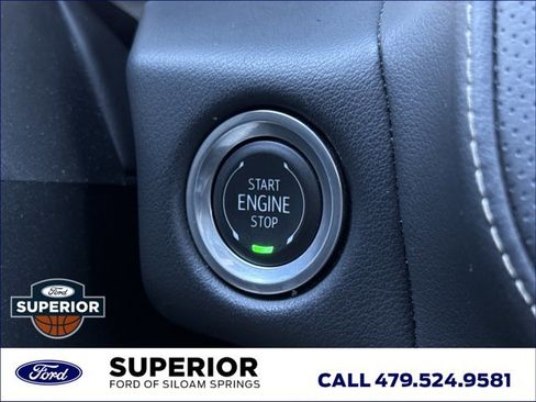 Used 2024 Chevrolet Suburban Premier image 28