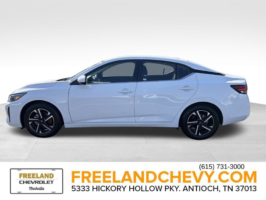 Used 2024 Nissan Sentra SV FWD image 6