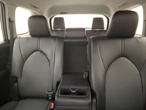 Used 2024 Toyota Grand Highlander XLE image 20