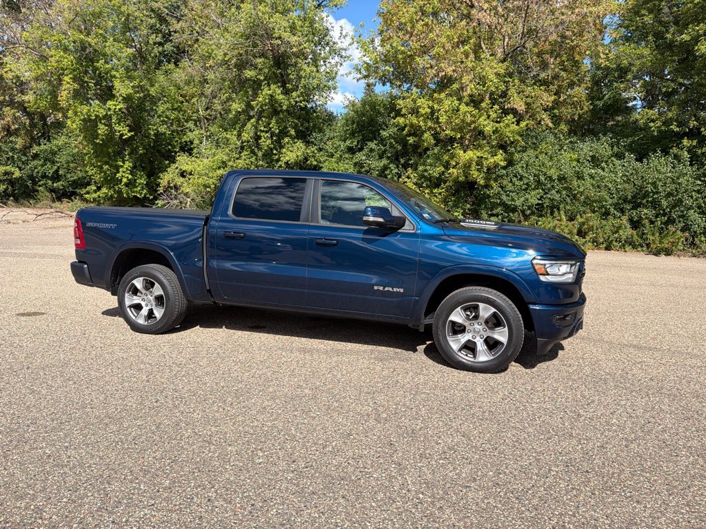 Used 2021 RAM 1500 Laramie w/ Sport Appearance Package AWD/4WD image 11