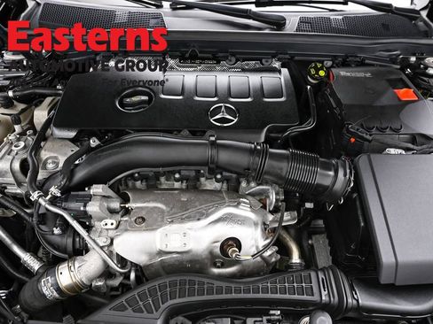 Used 2023 Mercedes-Benz CLA 250 4MATIC image 7