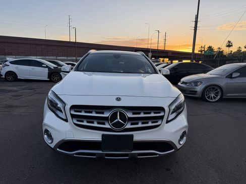 Used 2019 Mercedes-Benz GLA 250 image 2