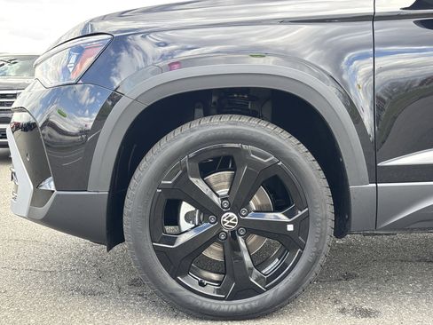 New 2026 Volkswagen Taos SEL AWD/4WD image 12