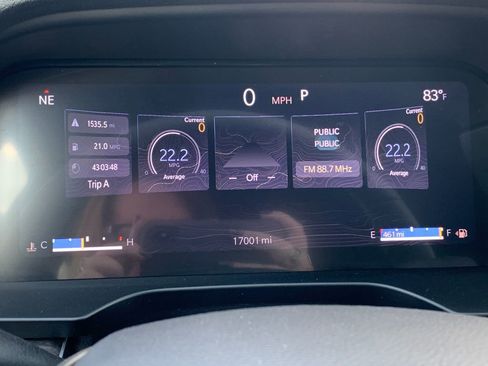 Used 2025 Jeep Grand Cherokee L Limited RWD image 9
