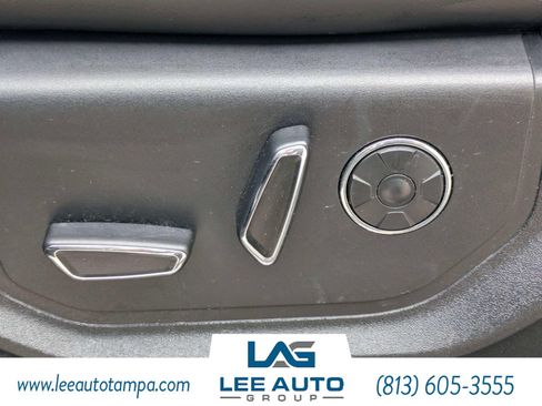 Used 2018 Ford F150 Platinum w/ Equipment Group 701A Luxury AWD/4WD image 19