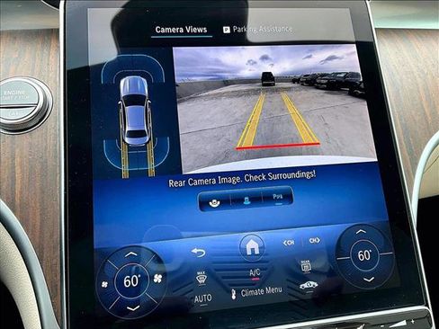 Used 2025 Mercedes-Benz C 300 Sedan image 23