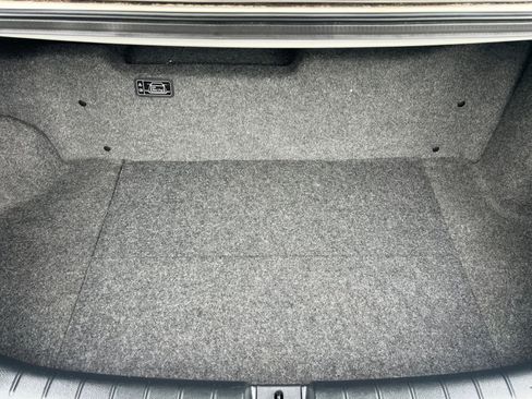 Used 2015 Honda Accord Touring image 5