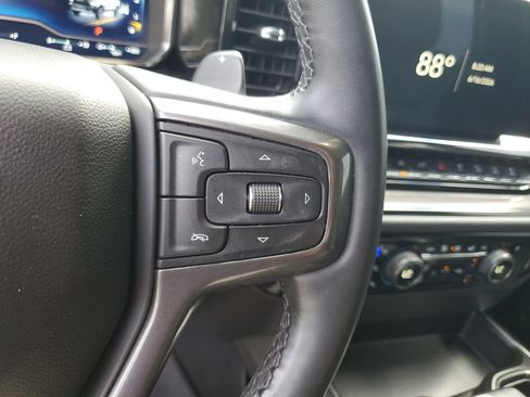 Used 2023 Chevrolet Silverado 1500 ZR2 w/ Technology Package AWD/4WD image 28