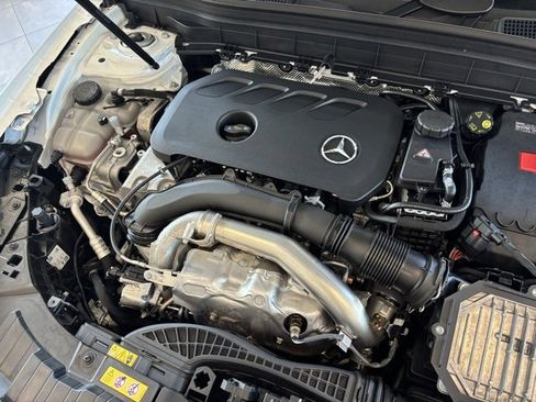 Certified 2025 Mercedes-Benz GLB 250 image 32