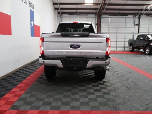 Used 2018 Ford F250 Lariat w/ Lariat Value Package AWD/4WD image 20